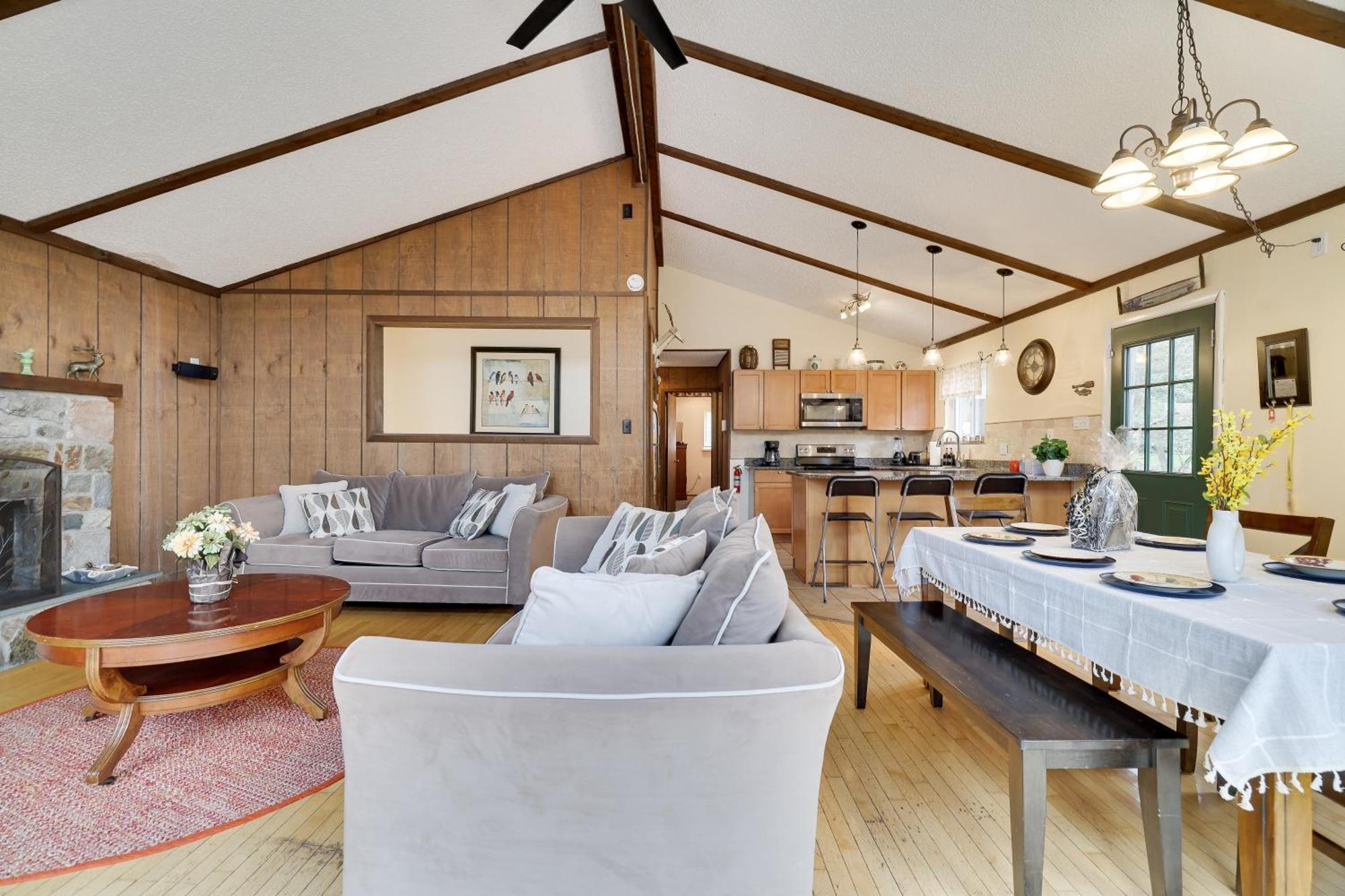 Сasa de vacaciones Woodland Escape-0.6mile To Pet Friendly *